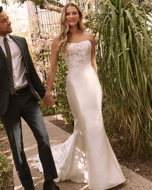 Sposa 2025 -  -  Modello  209